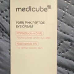 medicube PDRN Pink Peptide Eye Cream Firming Pink PDRN + Niacinamide 30ml