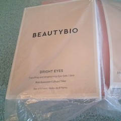 BeautyBio By Giuliana Microneedling Limited Edition On-The-Glo Set bonus eyegel