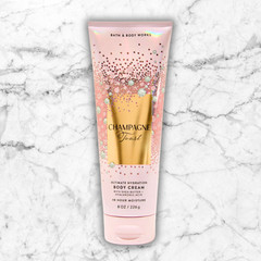 Bath & Body Works Champagne Toast Ultimate Hydration Body Cream 8 oz New