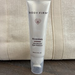 Body Firm ESSENTIALS Lift & Smooth NECK TREATMENT 1.7 oz / 50 ml *NEW* SEALED