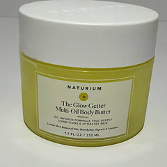 Naturium The Glow Getter Multi-Oil Body Butter Moisturizer 7.7 fl oz / 232 mL