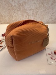 Clarins 8 Pcs Skincare Sample gift set with Classy Makeup bag. Great Gift!