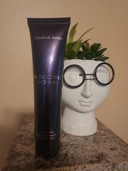 Elizabeth Arden – Provocative Woman – Luxurious Perfumed Body Lotion (3.3oz)