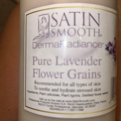 Satin Smooth Derma Radiance Pure Tea Tree Grains Face Wash 100ml