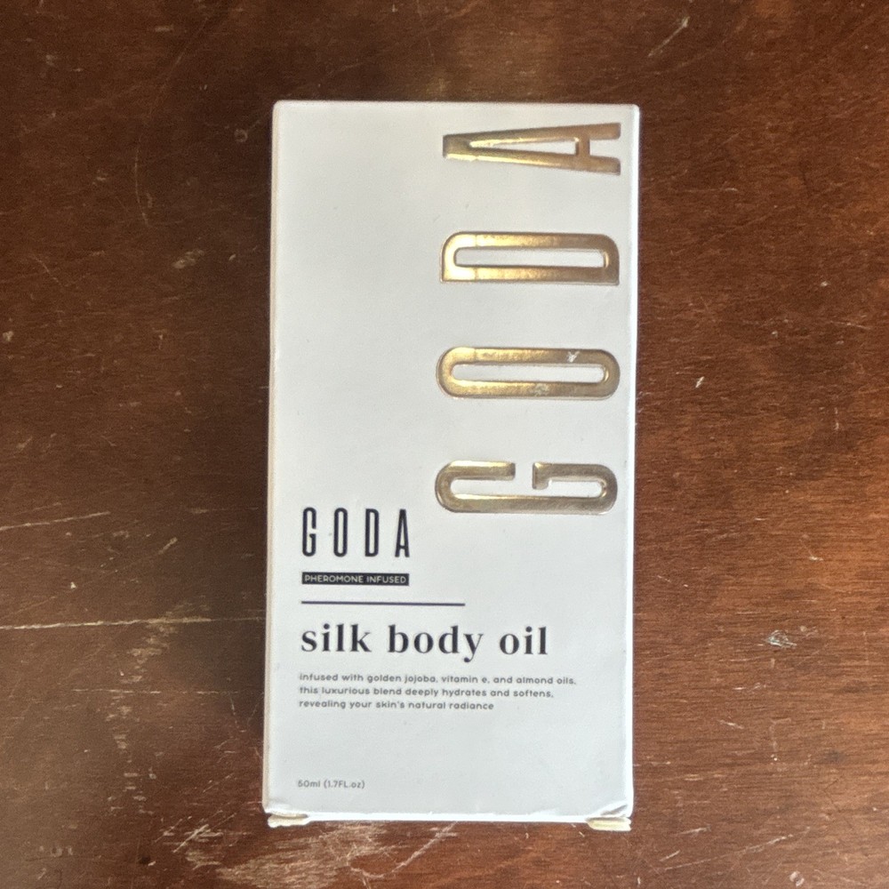 GODA Silk Body Oil Hydrating Moisturizer w/ Jojoba & Vitamin E 1.7 fl oz