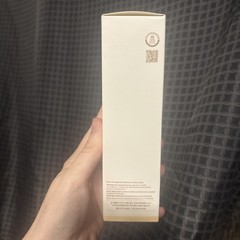heveblue salmon caring centella Toner 6.76fl Oz New In Box Exp 4/2028