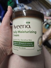 Aveeno Daily Moisturizing Cream Prebiotic Oat + Shea Butter Fragrance Free 15 Oz