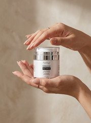 Wrinkle Remover Instant Anti Aging Retinol Face Cream Skin Tightening Firming