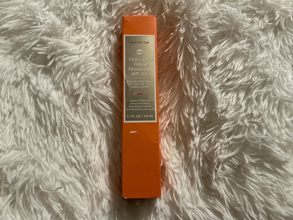 Naturium Dew Glow Tinted Moisturizer SPF50+ 1.7 fl oz/50ml exp. 11/2026 – Light
