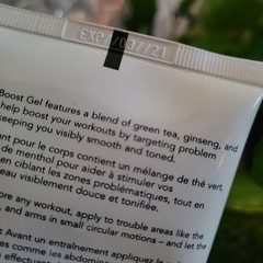 Skinvolve Body Boost Gel Menthol + Green Tea Creepy Skin Tightening Cellulite