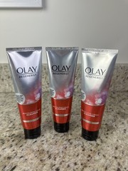3X Olay Regenerist Advanced Revitalizing Face Wash Cleanser, 100g