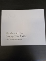 Qure Skincare Micro-Infusion Facial System 2 Month Bundle Wrinkles Dark Spot NEW