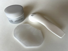e.l.f. Beauty Shield Recharging Magnetic Mask Kit-1.76 oz/50 gm-New Without Box