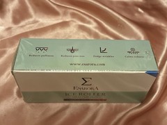 ESARORA Ice Roller Facial Massager for Wrinkles & Clogged Pores Blue/White