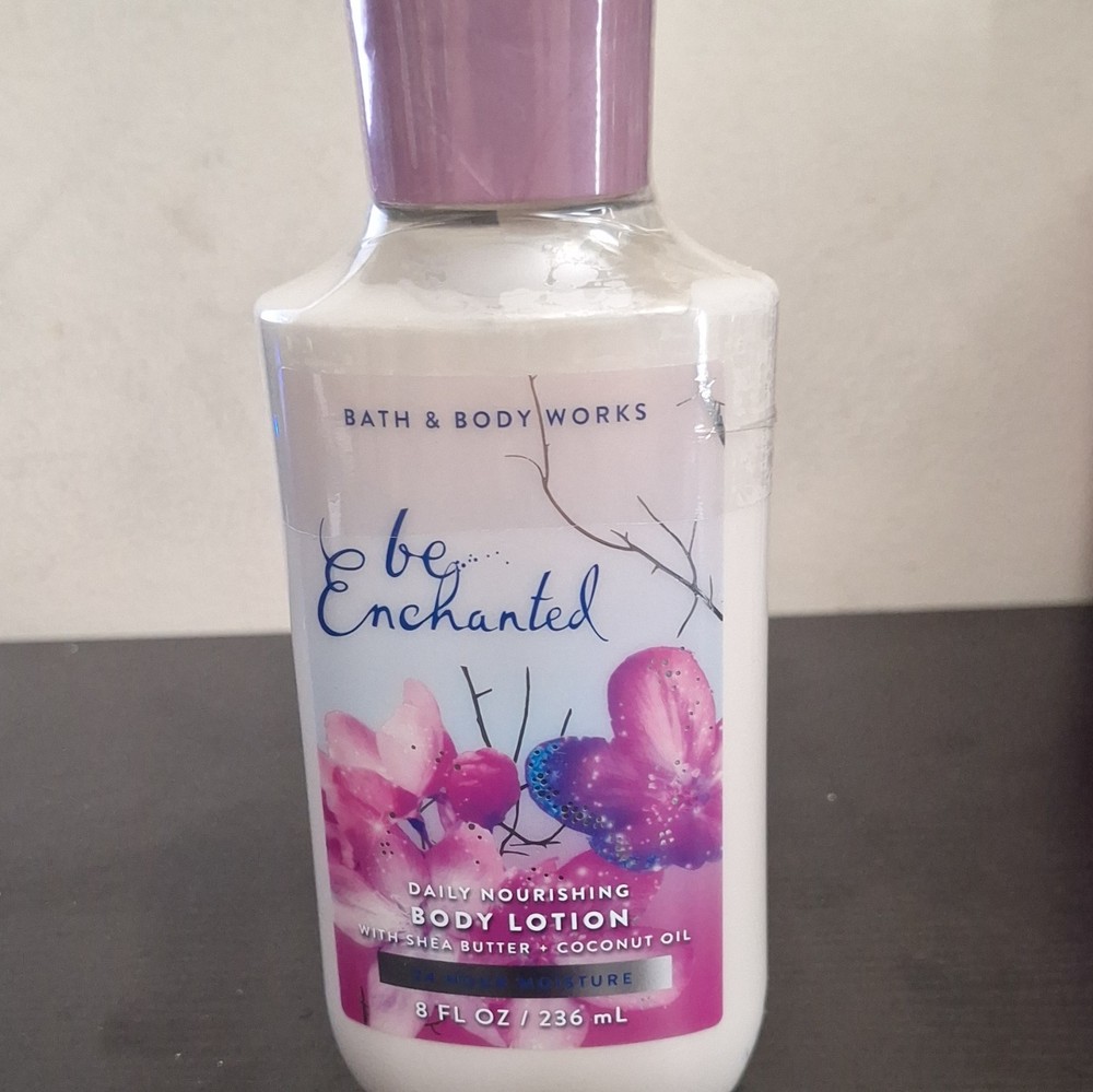 Bath & Body Works Be Enchanted Hydrating Body Lotion Shea Butter 8 fl oz