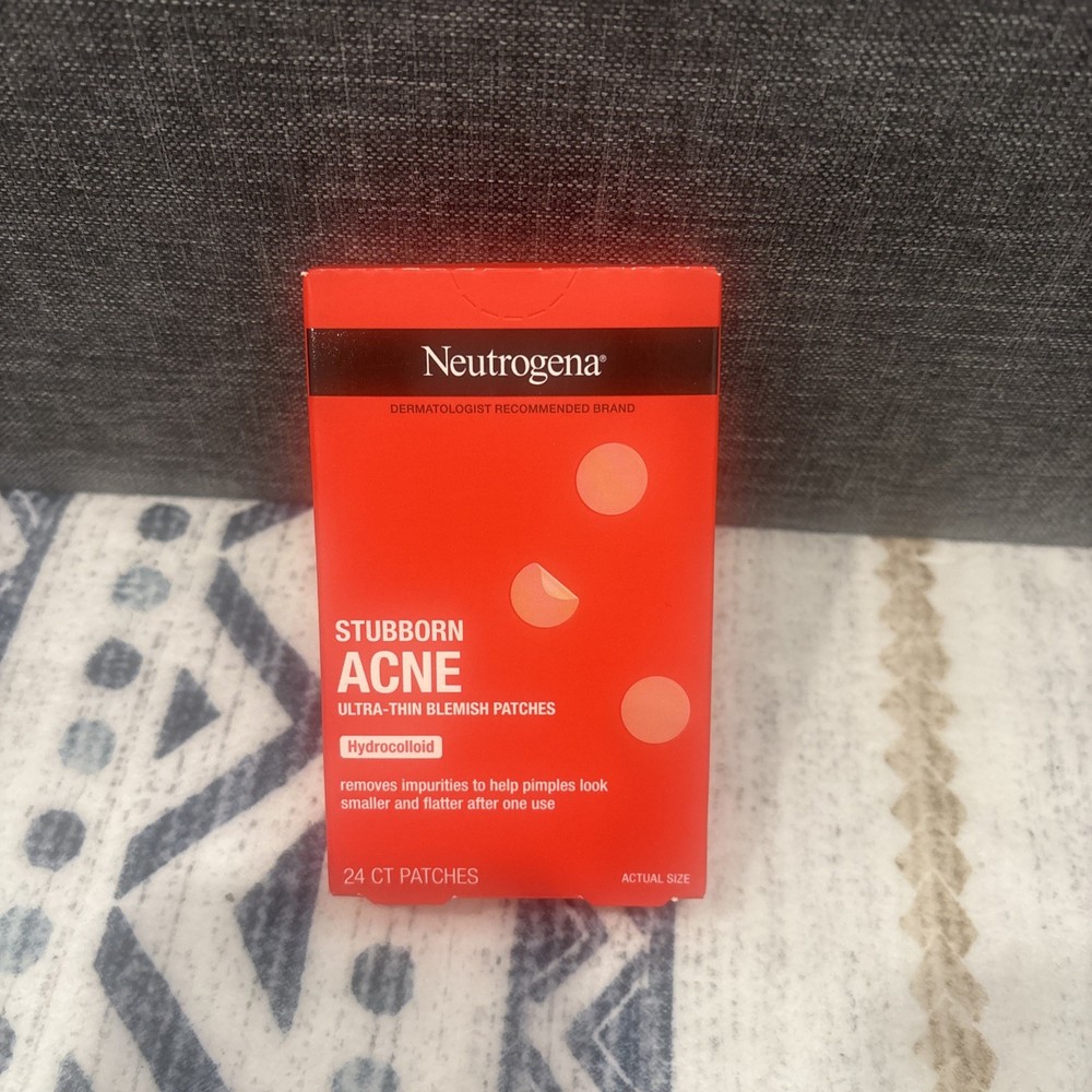 NEUTROGENA Stubborn Acne Ultra-Thin Blemish Patches, 24 count pack | NIP Sealed