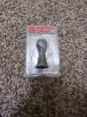 Revlon Oil-Absorbing Roller, Oil Control, On The Go, Reusable