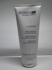 BIODROGA MD cleansing radiance boost gel for complexion 200ml/6.7fl.oz NEW