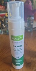 Medline Remedy Specialized Cleanse No-Rinse Foam Cleanser Vanilla 8 fl oz