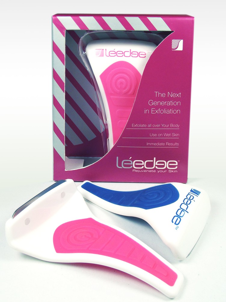 2 x NEW IN BOX. Le Edge face and body Exfoliator Tools PINK. chemical free