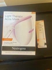 Red Light Therapy Acne Mask Chemical UV Free Treatment & Activater OPEN BOX