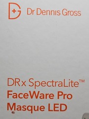 Dr Dennis Gross SpectraLite Faceware Pro LED Light Therapy Mask Kit – New