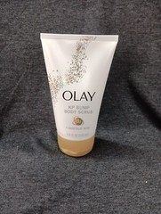 OLAY KP Bump Body Scrub w/Glycolic Acid and Vitamin B3 Complex – 4.5 fl.oz