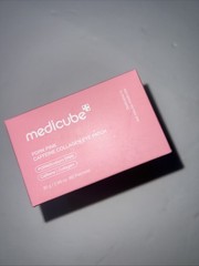 MEDICUBE PDRN Pink Caffeine Collagen Eye Patch 85g (60 Patches) K-Beauty