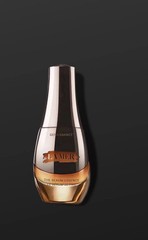 La Mer The Serum Essence 30ml / 1oz Luxury Facial Serum New Sealed Authentic