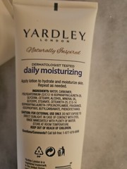 Lot Of (2) 8oz Yardley London Moisturizing Lotion Oat Feverfew English Lavender