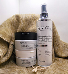 ReviveRx Skin Care Set Retinol+Niacinamide Wipes & 8 fl oz Face/Body Spray