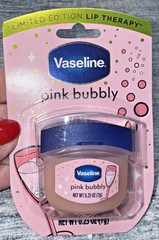 Vaseline lip therapy – PINK BUBBLY – .25 oz. – limited edition