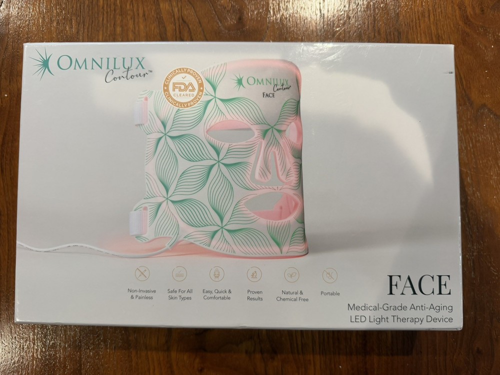 Omnilux Contour Face LED Red Light Therapy Mask Reduce Lines Wrinkles Womens