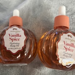 (2) Amber Glow Vanilla Spice Body Oil New