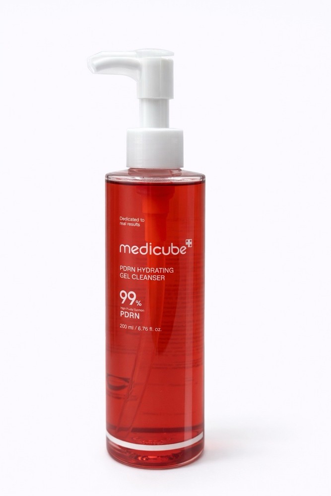 Medicube PDRN Hydrating Gel Cleanser 200ml | Gentle Hydrating Facial Cleanser