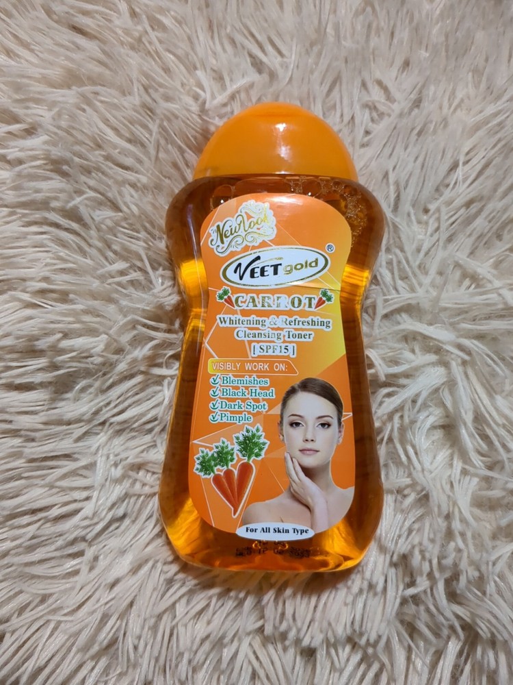 Veet Gold Carrot Whitening Cleansing Refreshing Toner Spf 15