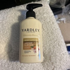 Yardley London Body Lotion Almond Oil Oatmeal No Parabens Almond Scent 14 fl oz