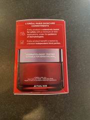 L&rsquo;Oréal Paris Revitalift Triple Power FaceMoisturizer 2.55oz Fragrance Free NWT