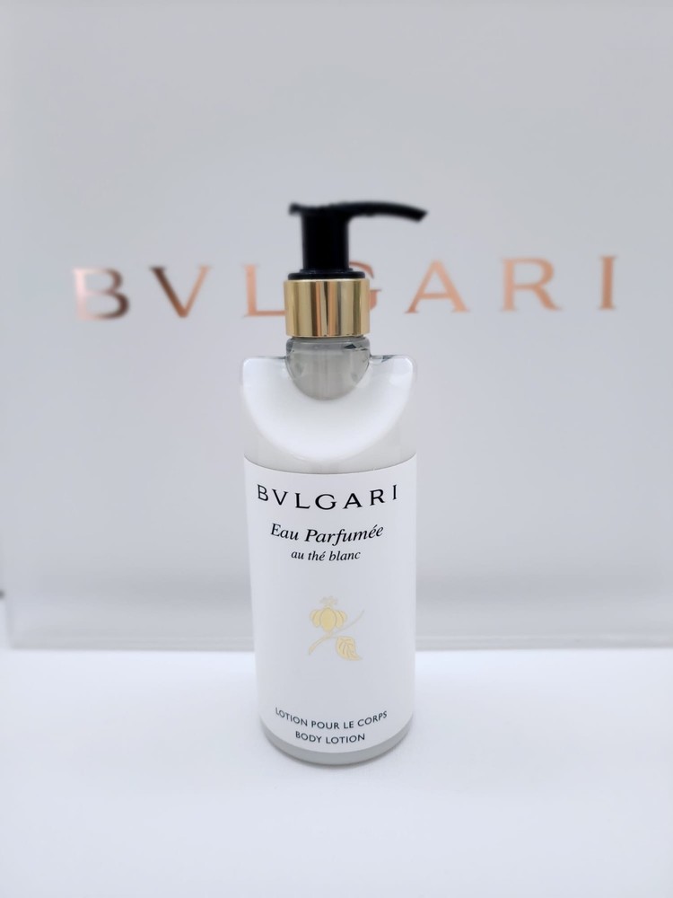 BVLGARI Body Lotion White Tea au thé Blanc 10.1 Fl oz / 300mL NEW
