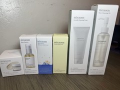 Mixsoon Korea Skincare 6 Pc Set – Bean Essence, Cream, Cleansing Oil & Serums