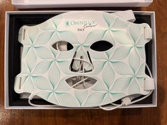 Omnilux Contour Face LED Red Light Therapy Mask Reduce Lines Wrinkles Womens