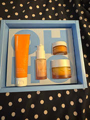 OLEHENRIKSEN Truth Set: Cleanser Serum Eye Cream Moisturizer Brightening