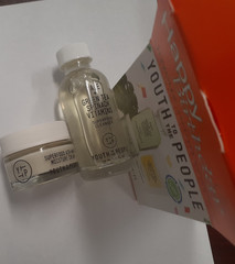 SEPHORA Youth To The People Beauty Insider Birthday Gift 3 Piece Set