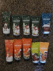 Christmas Themed Hand Cream Set, Rose Scent, Pleasant Fragrance, 30g, Multicolor