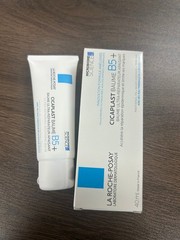 &lsquo;La Roche Posay Cicaplast Baume B5+ Ultra Repairing Soothing Balm 40ml EXP 2028