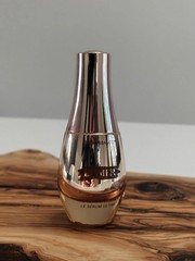 La Mer Genaissance the Serum Essence 1 oz/30ml New Formula (sealed)