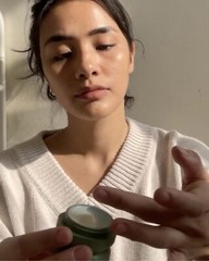 TSA-Compliant Magnetic Travel Skincare Containers – Essentials in 3 Capsules