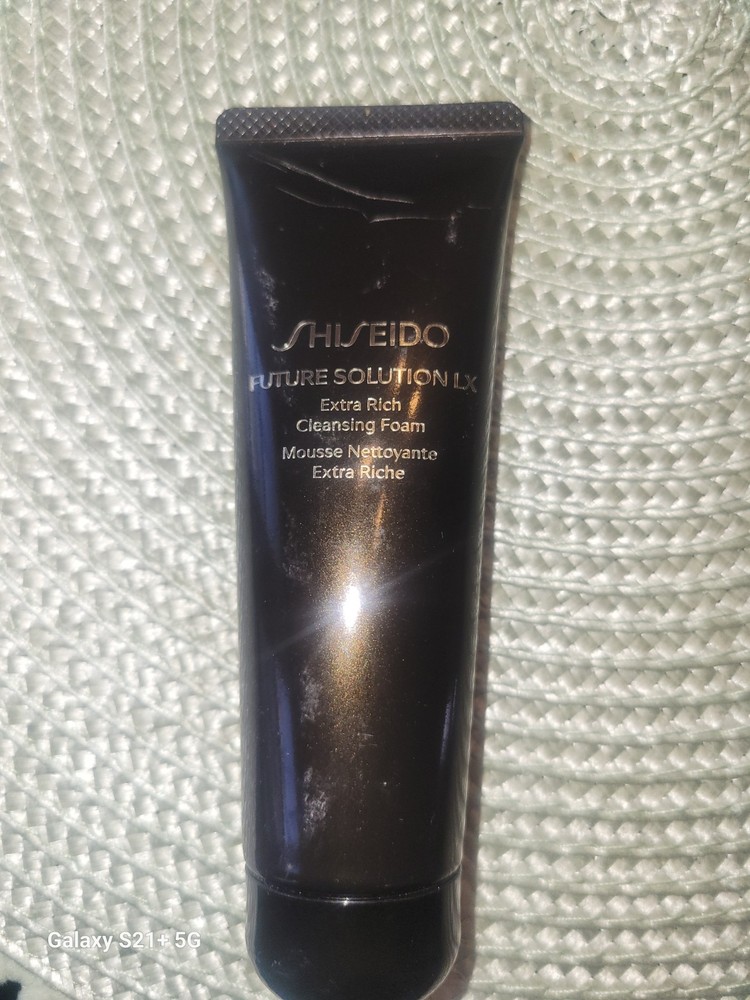 Shiseido Future Solution LX Extra Rich Cleansing Foam 1.8 oz/ 50ml NEW IN BOX