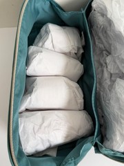 New La Mer 5 Piece Travel Zip Gift Set Moisturizing Cream Eye Concentrate Serum