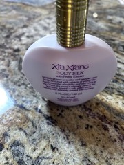 Xía Xíang By Revlon Body Silk With Peony Extract 5 FL OZ/148 ml